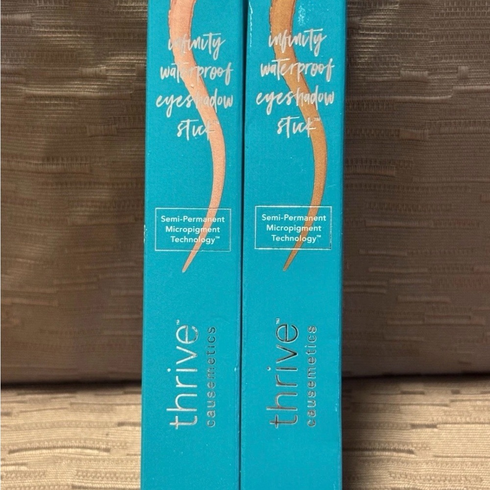 LOT OF 2  ~Thrive Causemetics Infinity Eyeshadow Stick NIKKI & DR  Q ~ FULL SIZE
